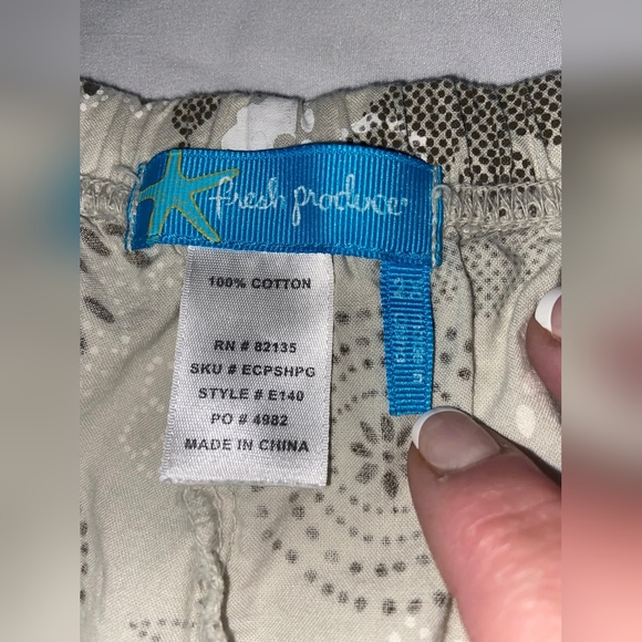 Fresh Produce Womens Capri Pants - Picture 2 of 7